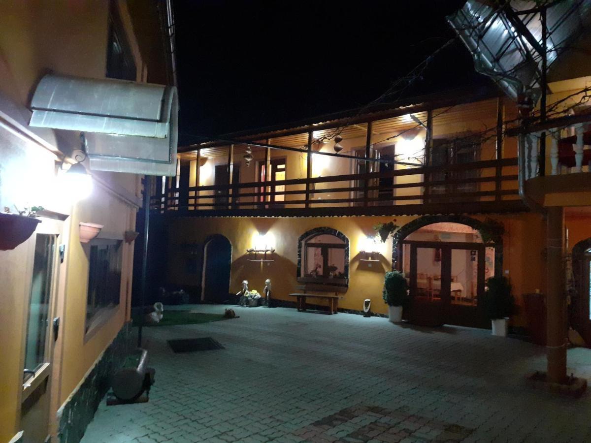 Pension Calborean Tălmaciu Exterior foto